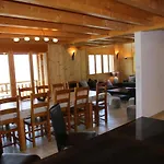 Chalet Tschoueilles 009 Mountain & View - 12 Pers *